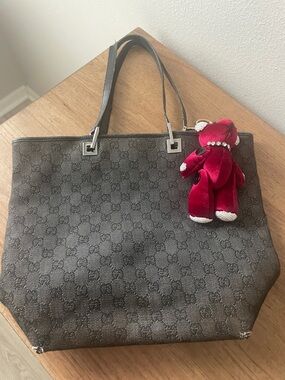 Gucci denim tote